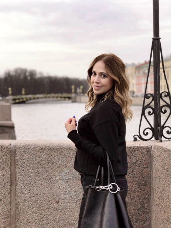 Galina , Russia