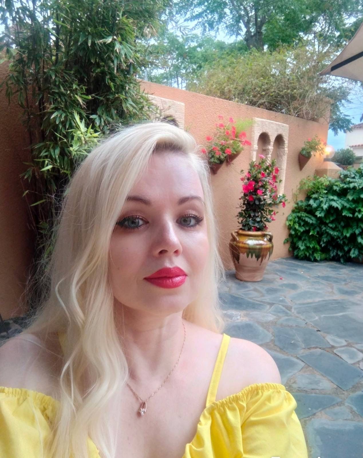 Viktoriya, Germany