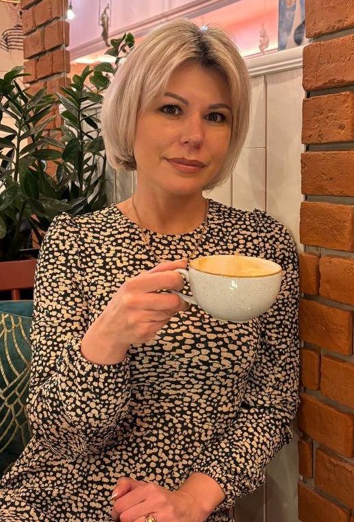 Oksana, Poland