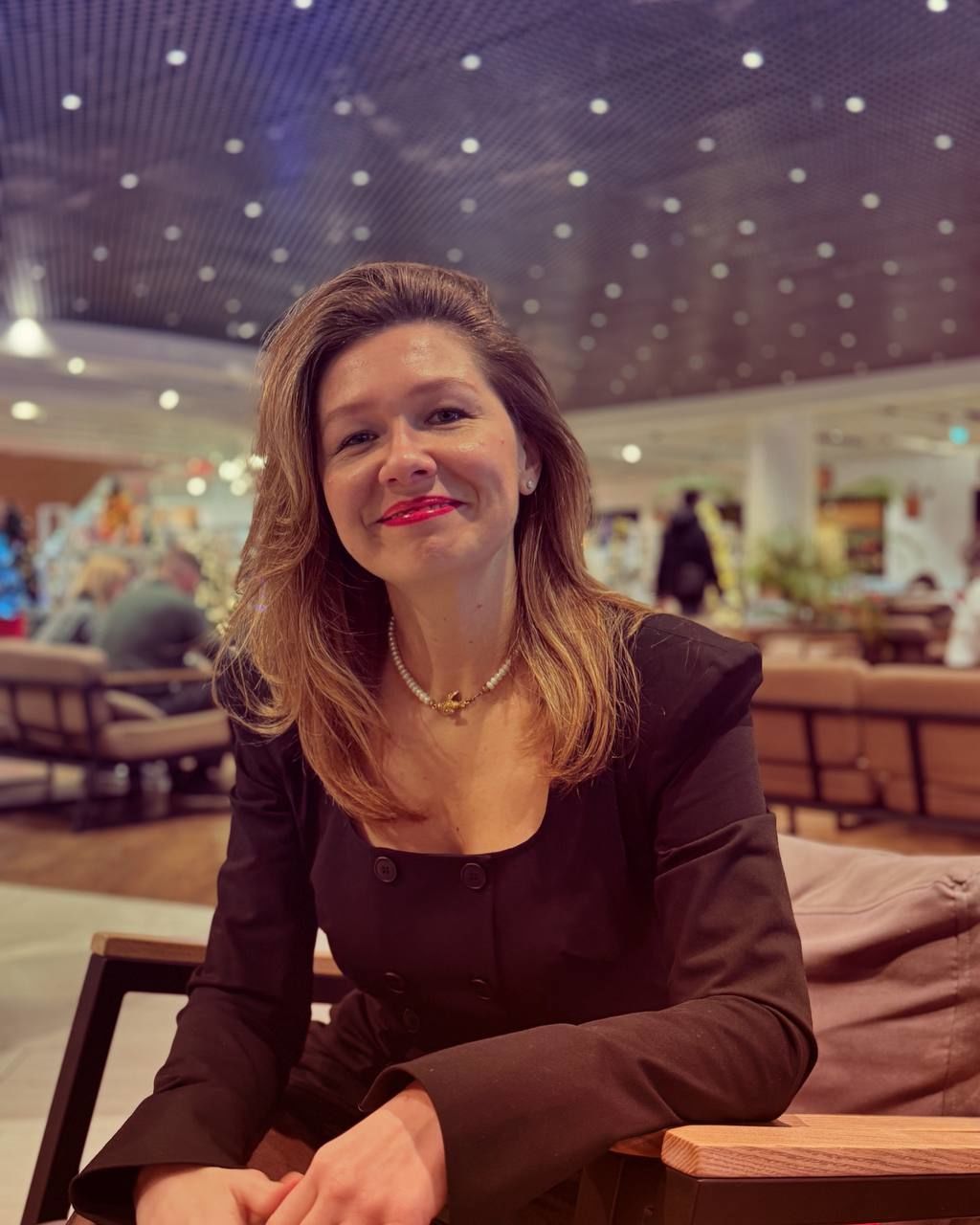 Kseniya, Italy
