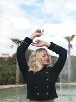Aksana, Spain